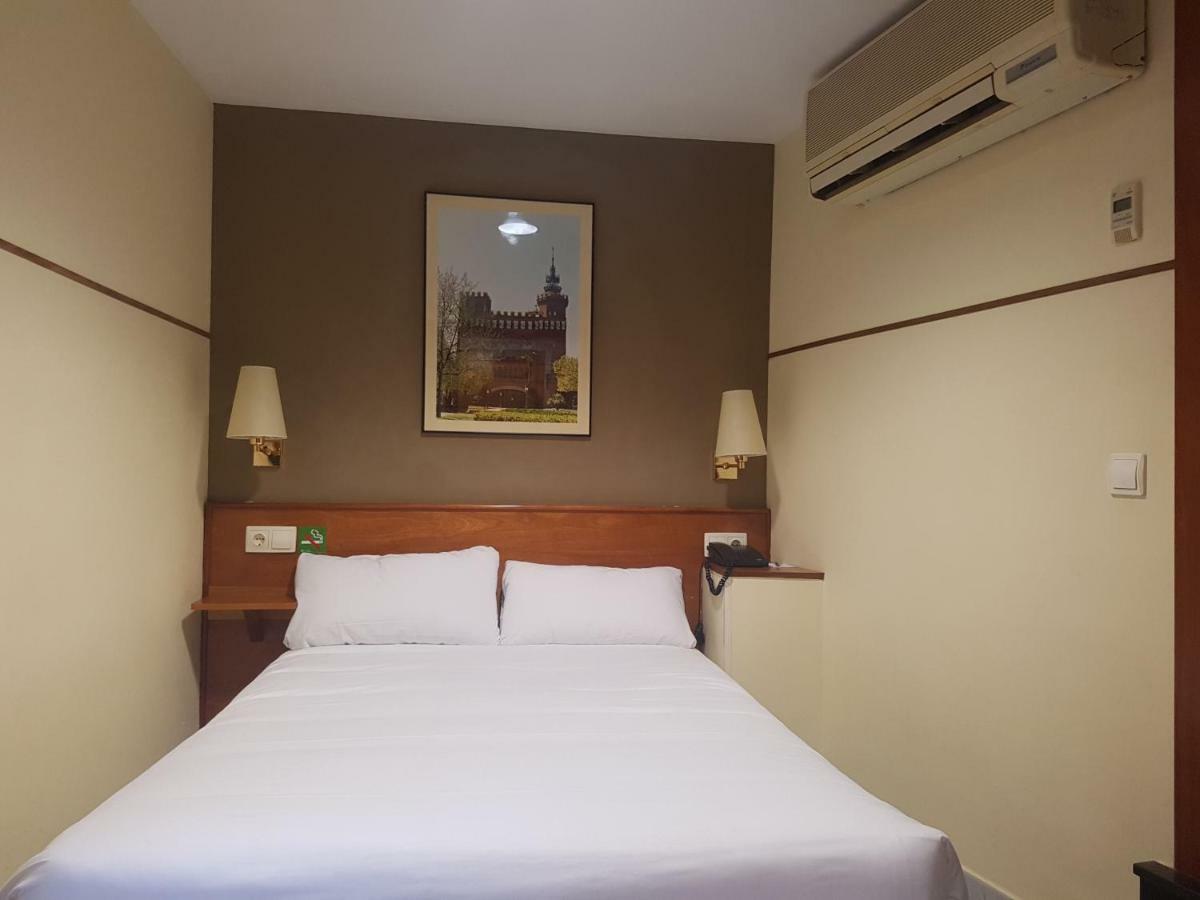 El Jardi Hotel บาร์เซโลนา ภายนอก รูปภาพ
