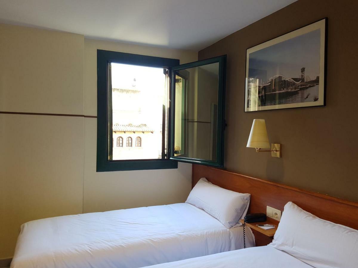 El Jardi Hotel บาร์เซโลนา ภายนอก รูปภาพ