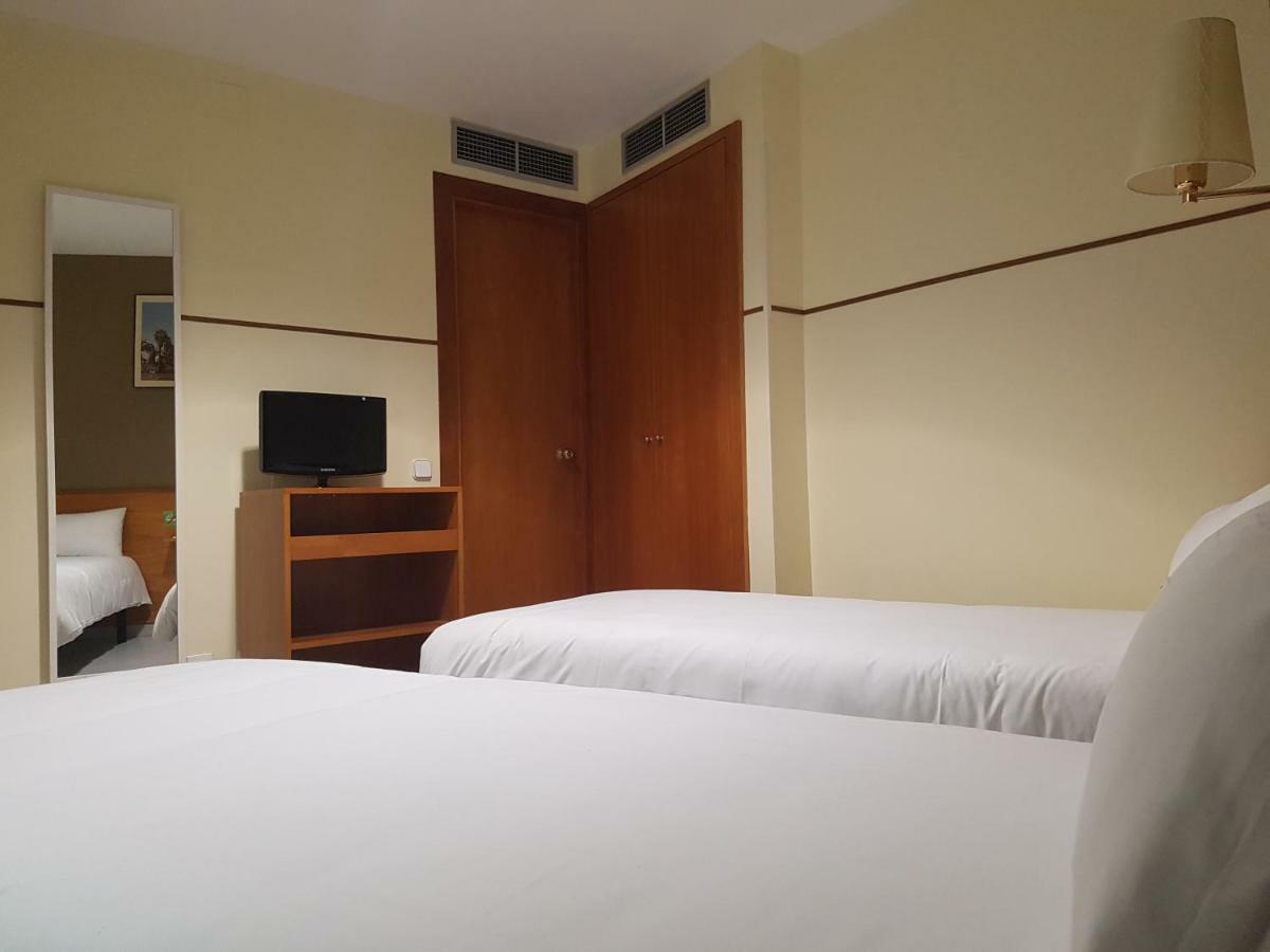 El Jardi Hotel บาร์เซโลนา ภายนอก รูปภาพ