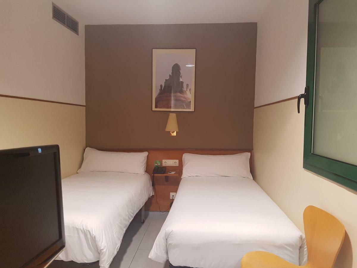 El Jardi Hotel บาร์เซโลนา ภายนอก รูปภาพ